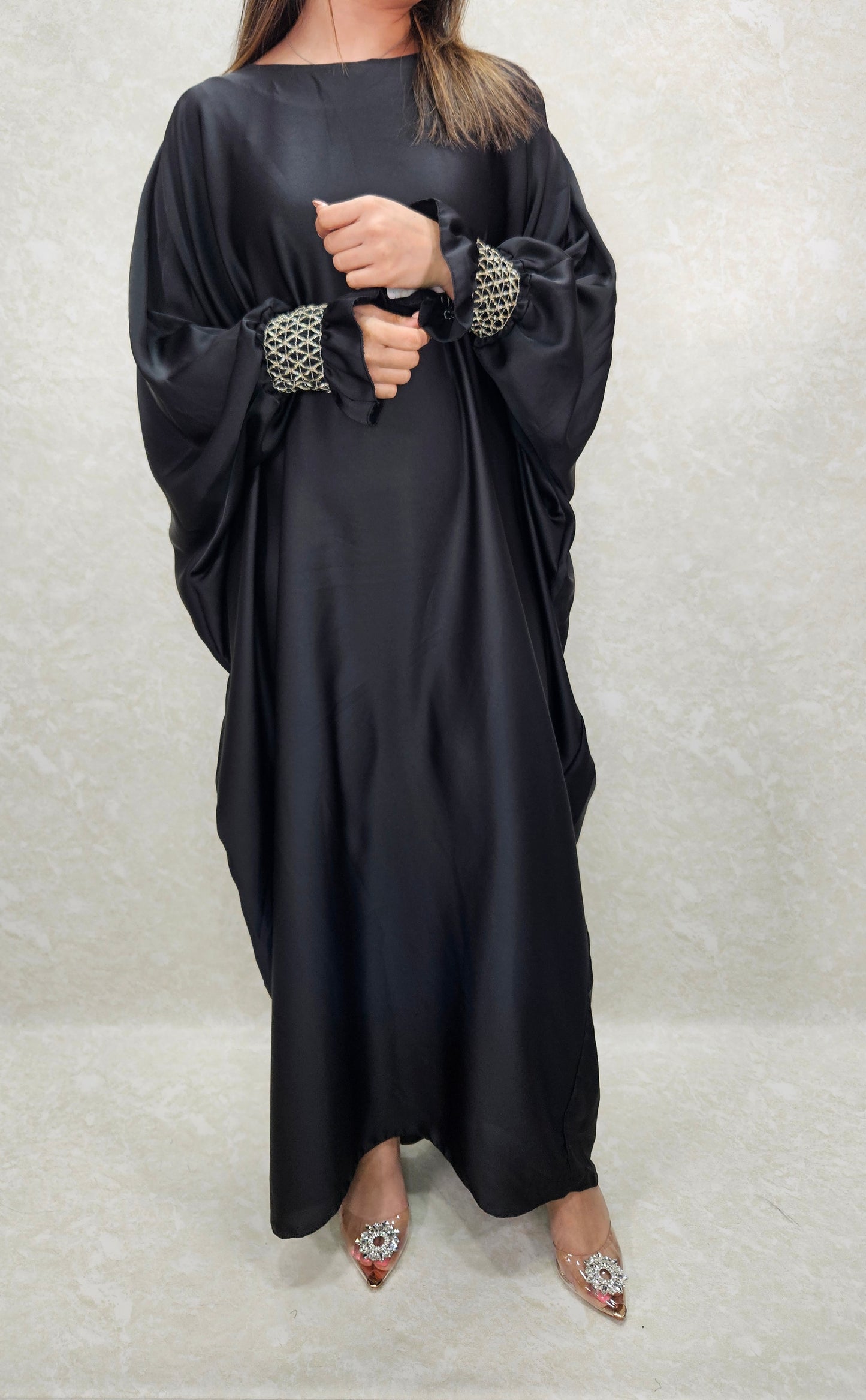 Black abaya perfect for Umrah.