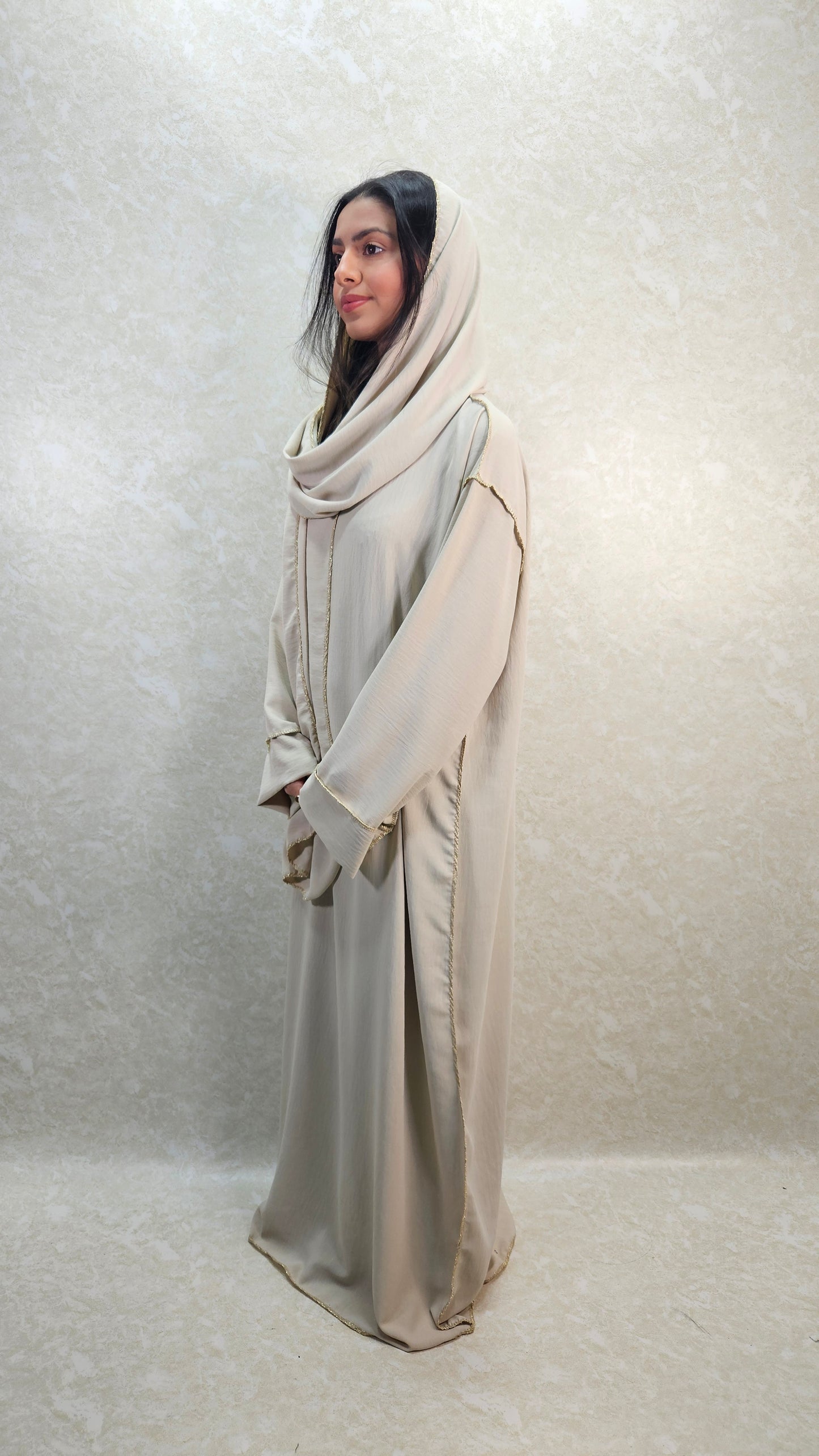 JAMIAH  ABAYA IN CREAM