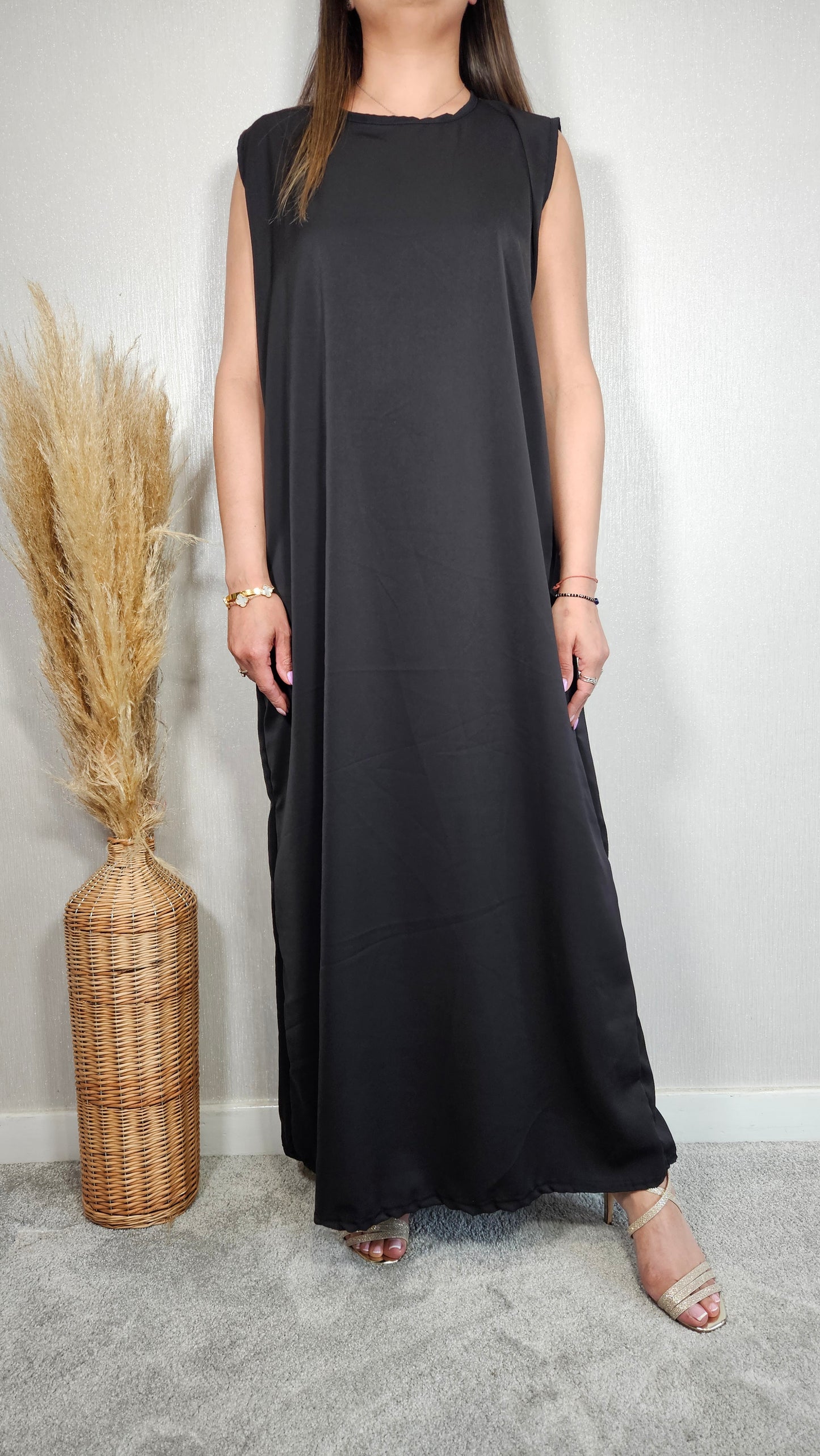 SLIP DRESSES BLACK