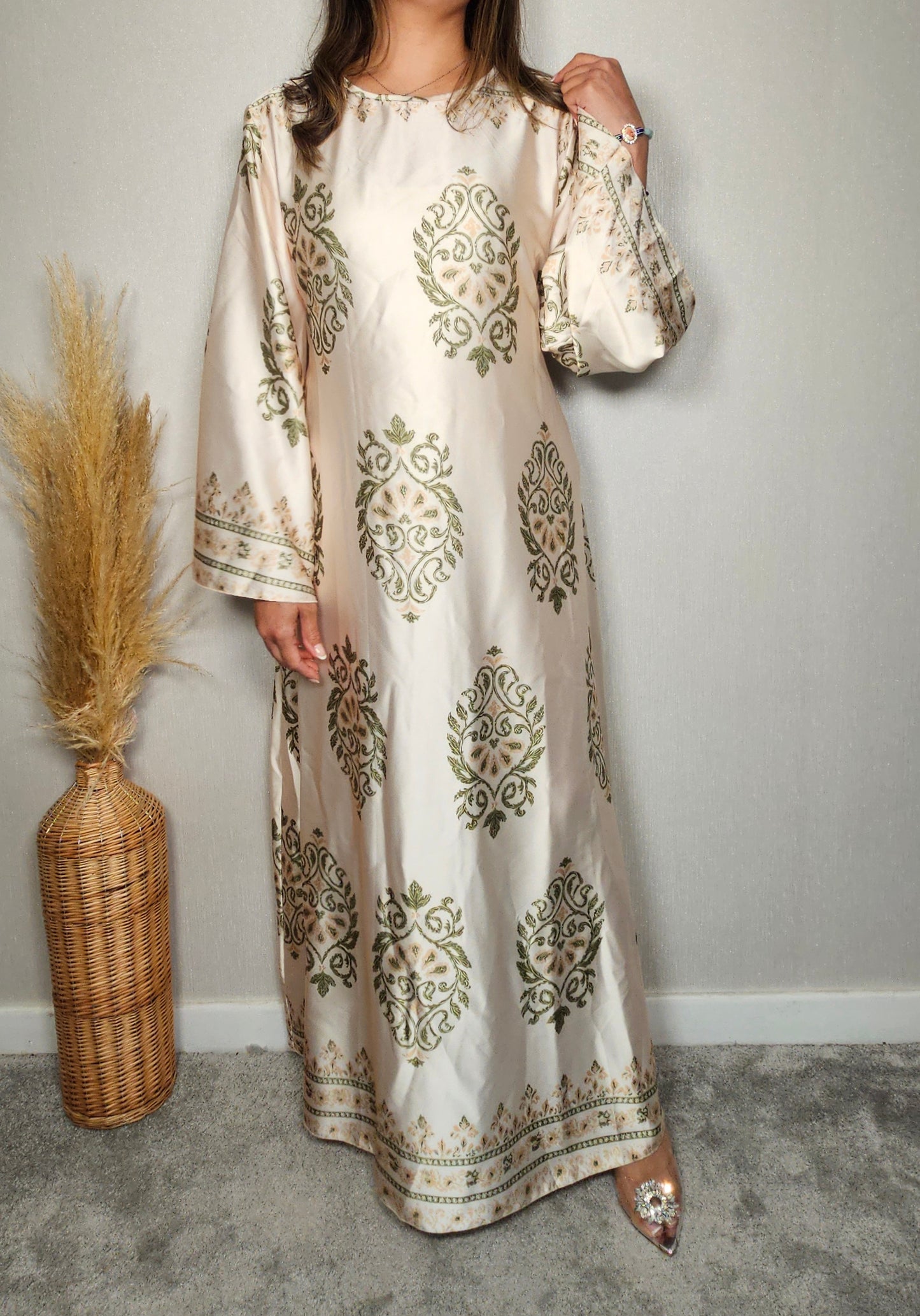 PAISLEY DRESS CREAM