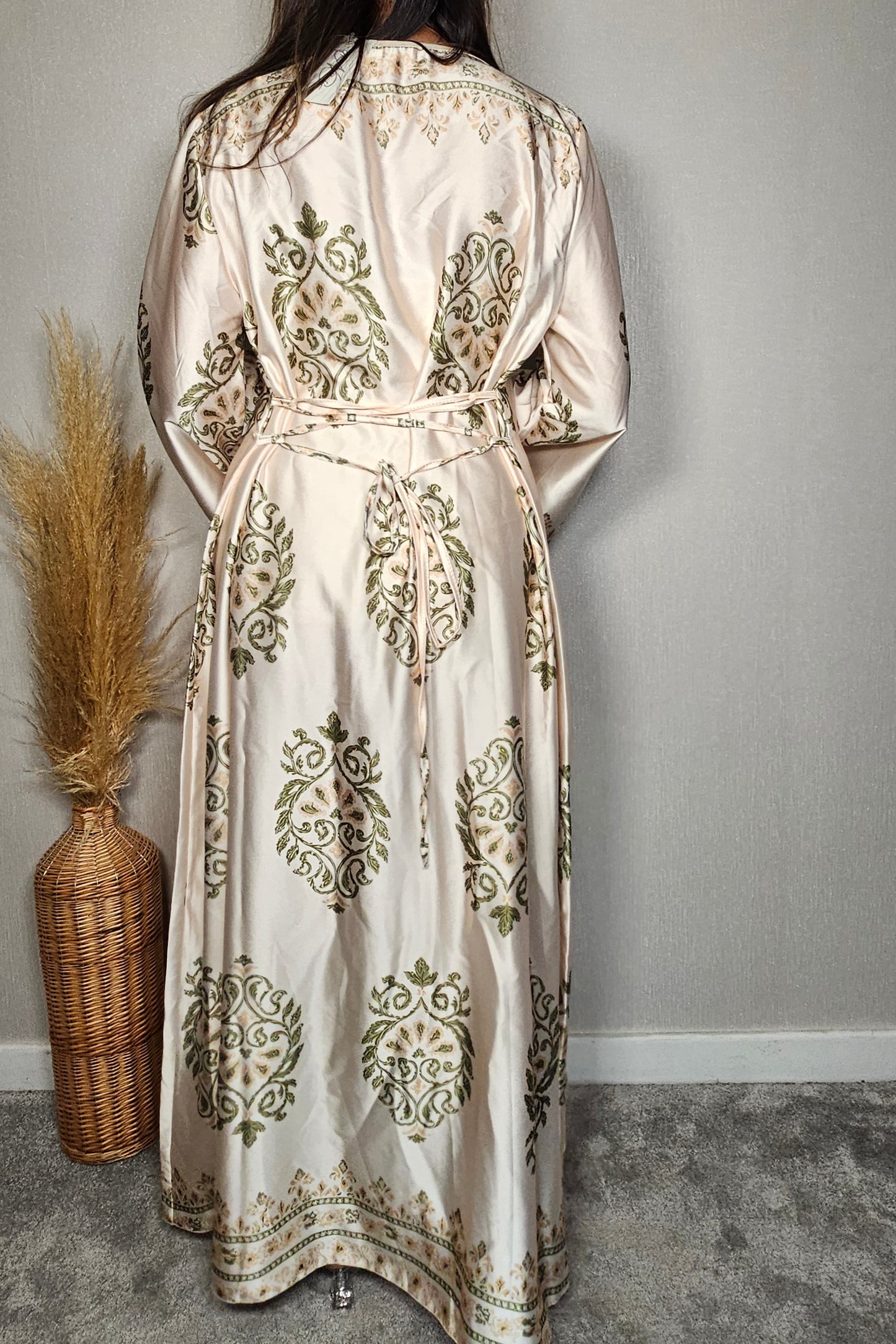 PAISLEY DRESS CREAM